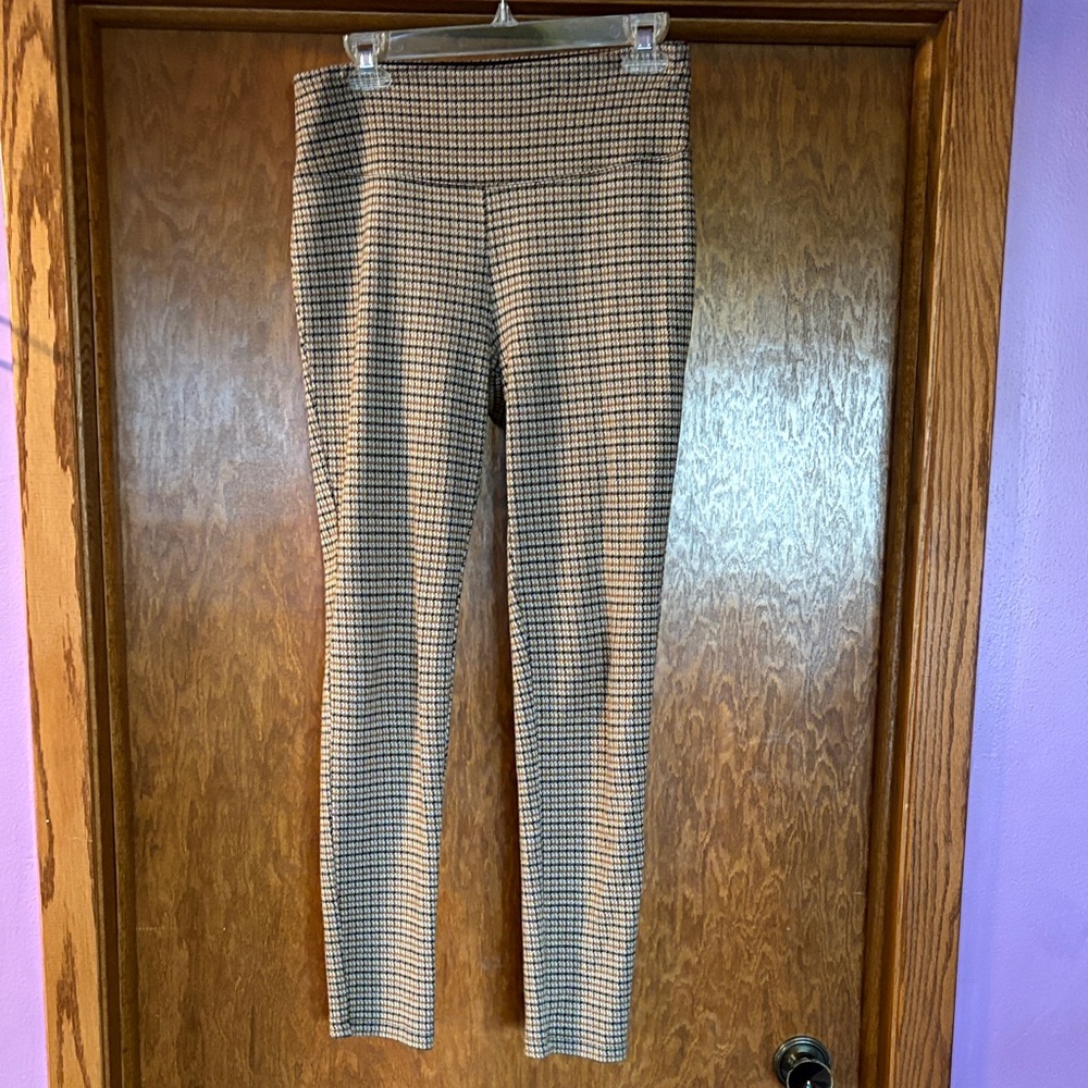 INC International Concepts Women's Black and White Houndstooth Skinny Pants